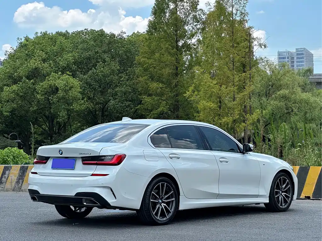 BMW 3 Series 2020