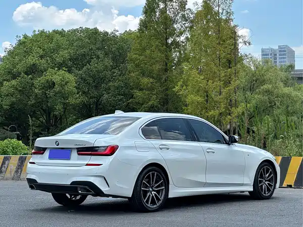 BMW 3 Series 2020