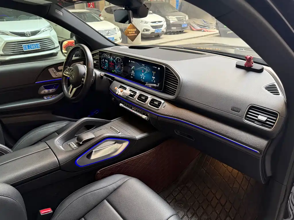 Mercedes-Benz GLS 2023 — фото 9