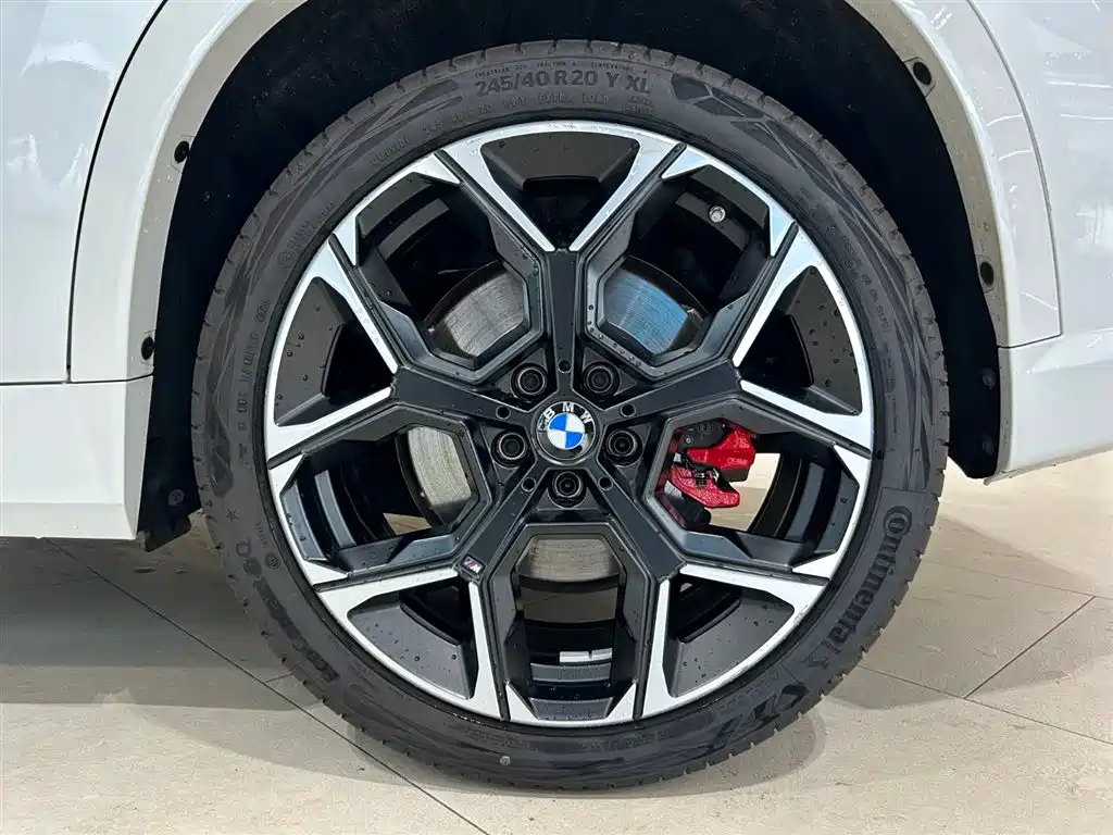 BMW X1 M35Li 2024 — фото 10