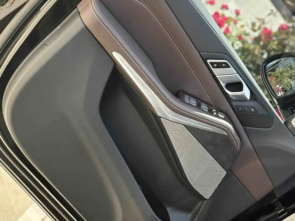 BMW X5 2024 — фото 11