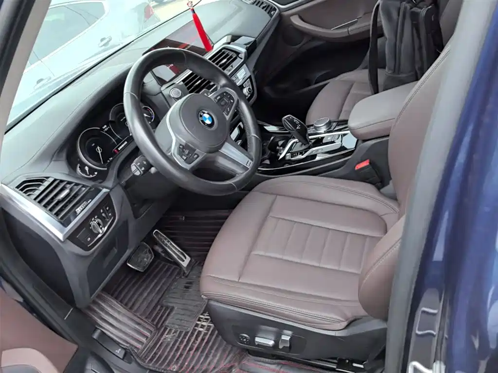 BMW X3 2019 — фото 15