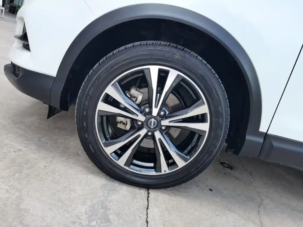 Nissan Qashqai 2023 — фото 23
