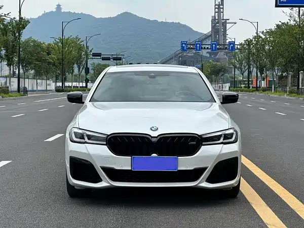 BMW 5 Series 2022