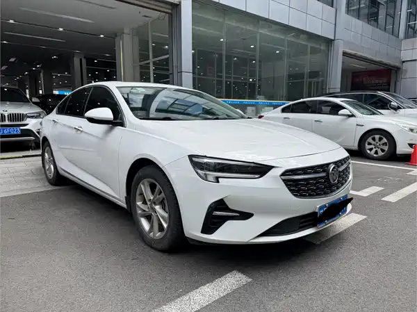 Buick Regal 2021