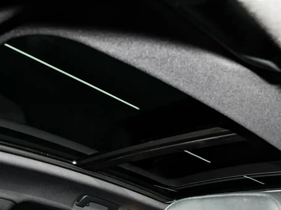 Porsche Macan 2021 — фото 19