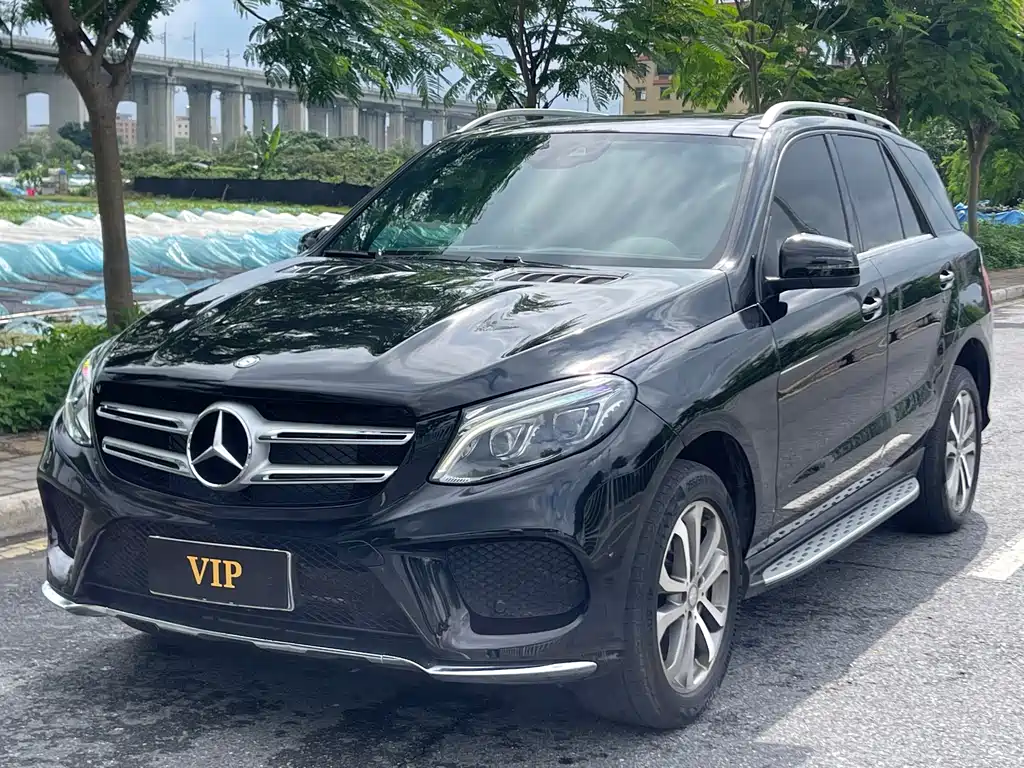 Mercedes-Benz GLE 2018 — фото 1
