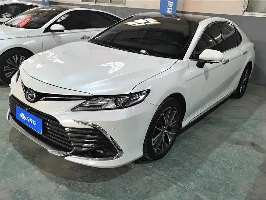 Toyota Camry 2023