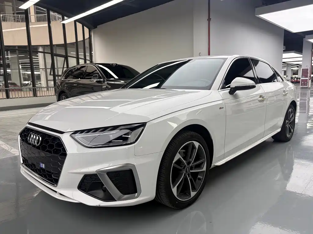 Audi A4L 2023