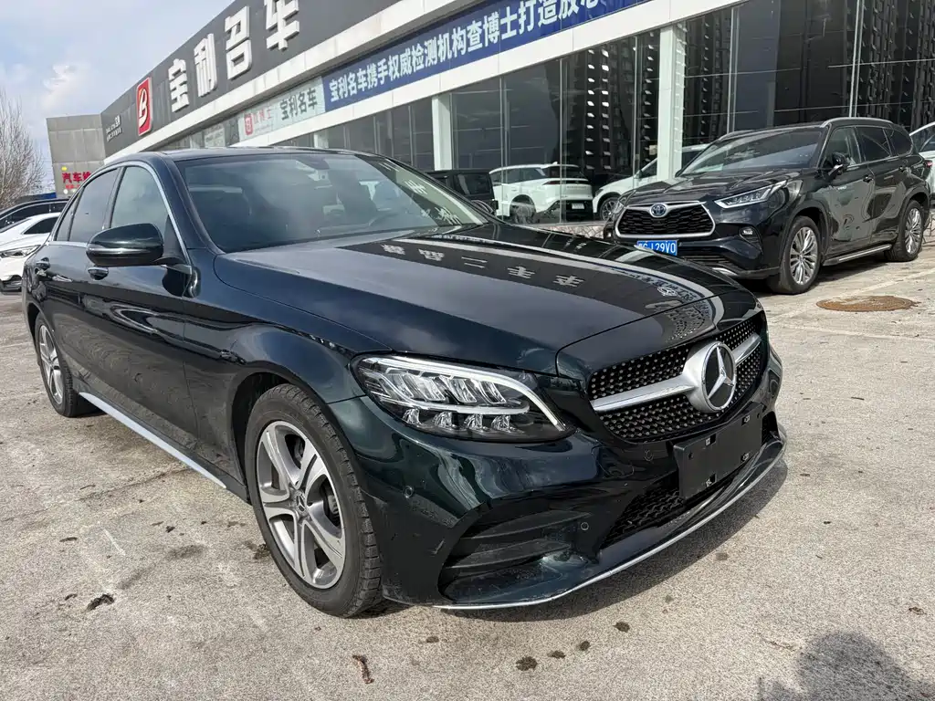 Mercedes-Benz C-Class 2021 — фото 4
