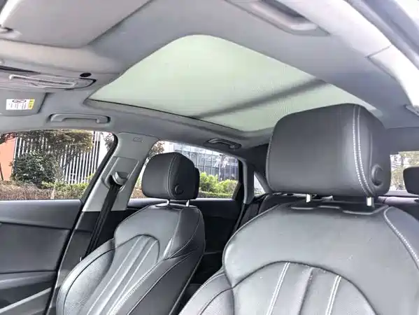 Audi A4L 2020