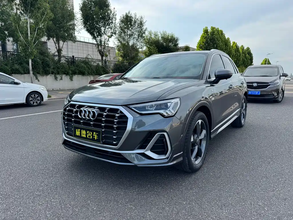 Audi Q3 2022