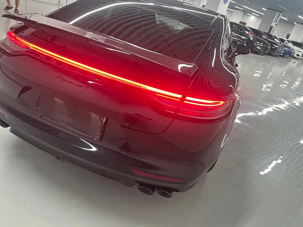 Porsche Panamera 2022 — фото 16