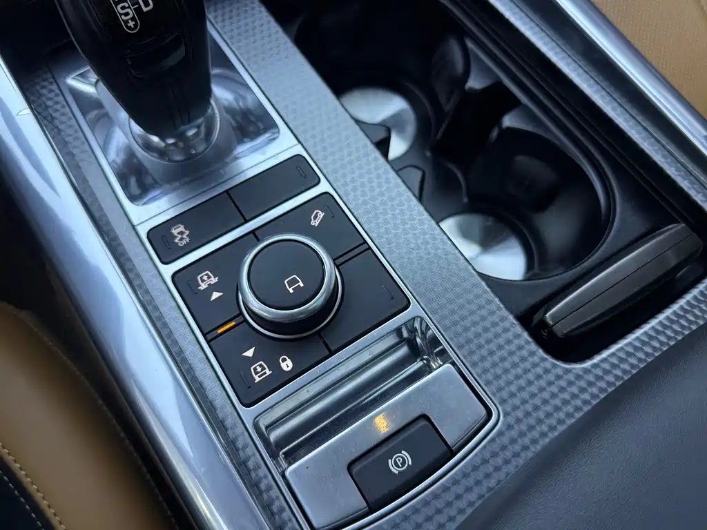Land Rover Range Rover Sport 2020 — фото 15
