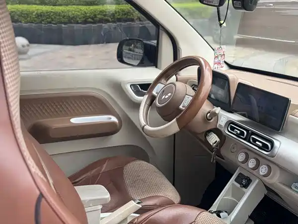 Wuling Hongguang MINIEV 2024