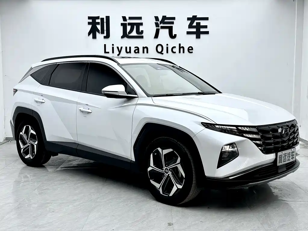 Hyundai Tucson 2024 — фото 2