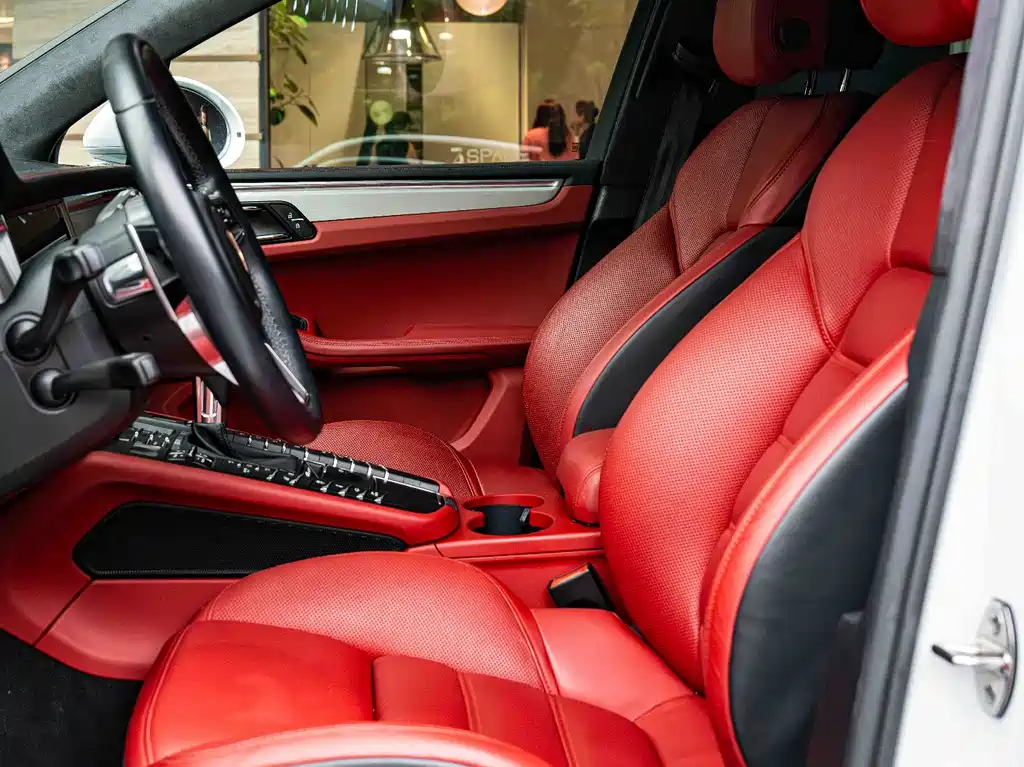 Porsche Macan 2022 — фото 11