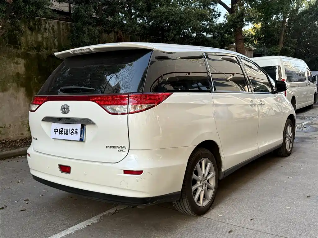 Toyota Previa 2019 — фото 13