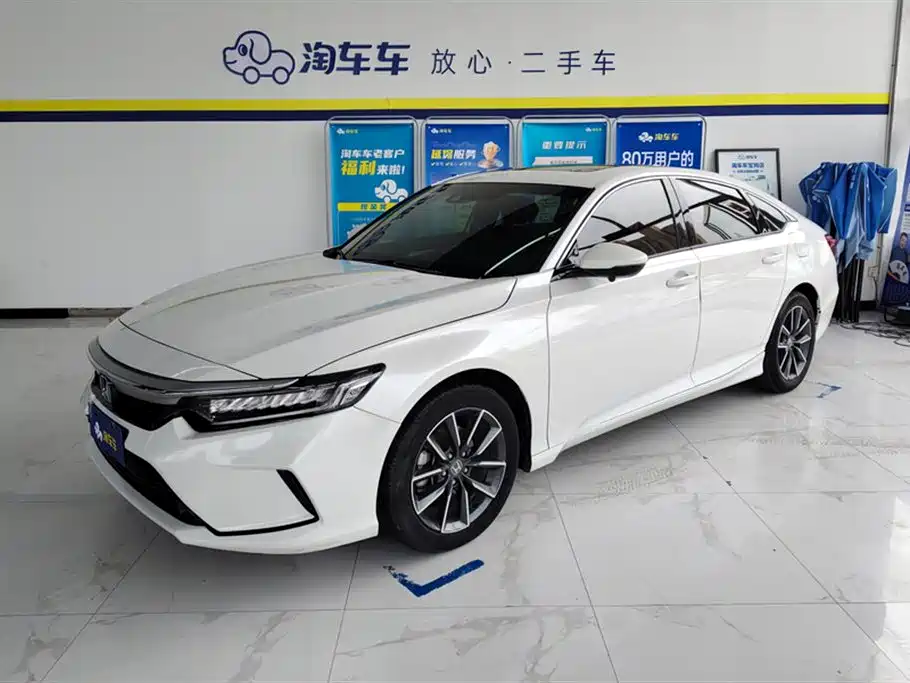 Honda Inspire 2022 — фото 1