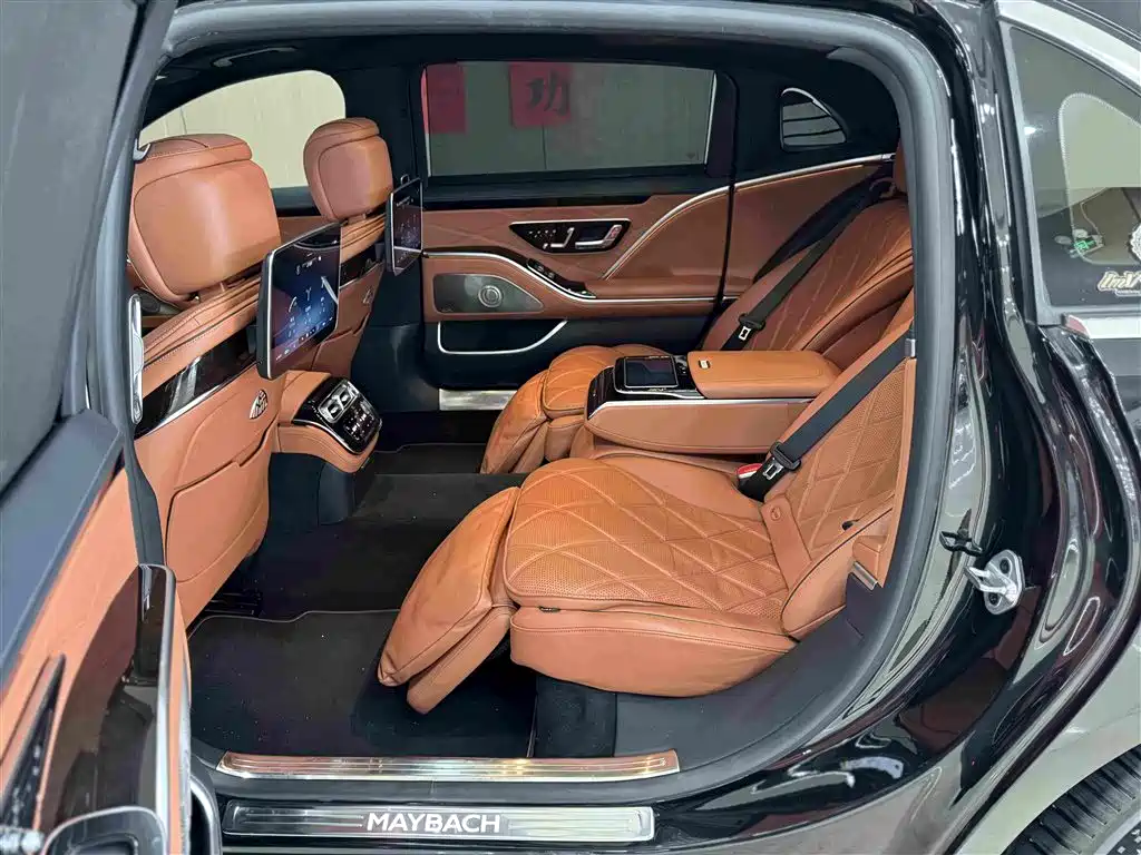 Mercedes-Benz Maybach S-Class 2021 — фото 19