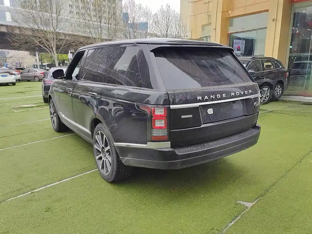 Land Rover Range Rover 2019 — фото 11