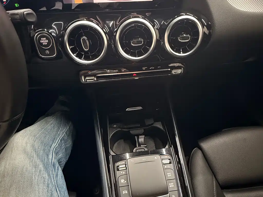 Mercedes-Benz GLA 2022 — фото 13