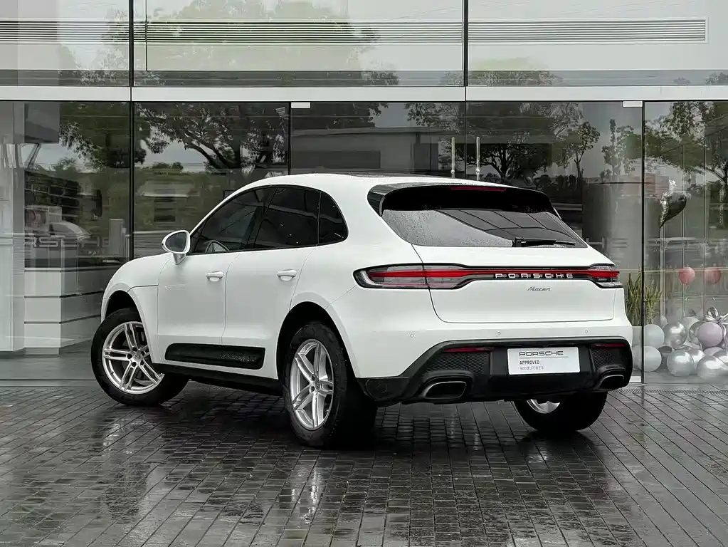 Porsche Macan 2023 — фото 3