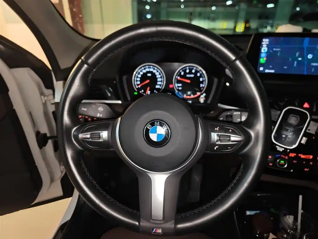 BMW X1 2022 — фото 11