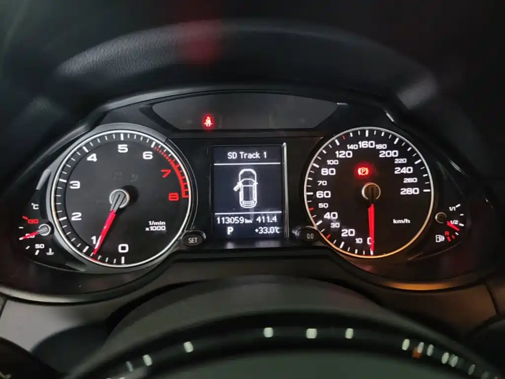 Audi Q5 2018 — фото 12