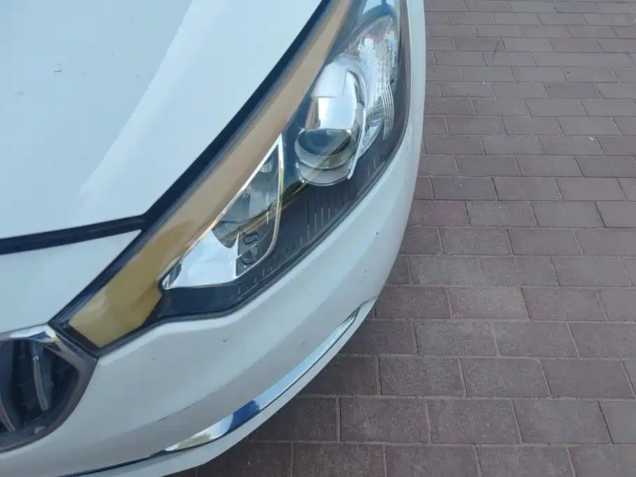 Kia K3 2015