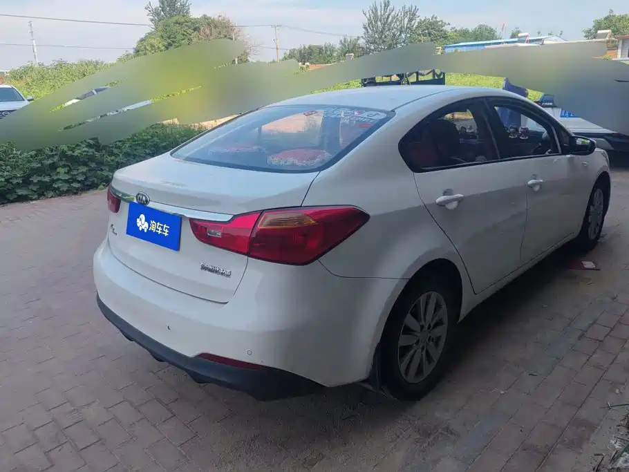 Kia K3 2015