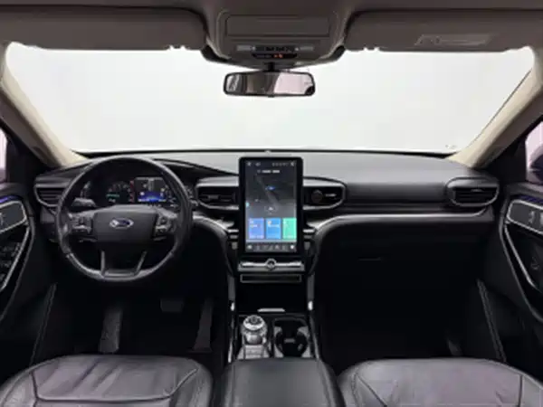 Ford Explorer 2021