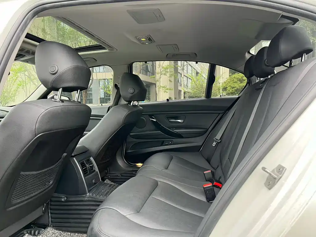 BMW 3 Series 2017