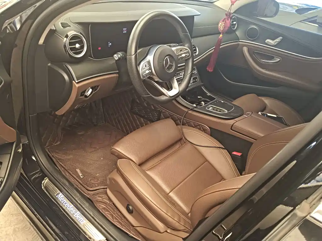 Mercedes-Benz E-Class 2020 — фото 3