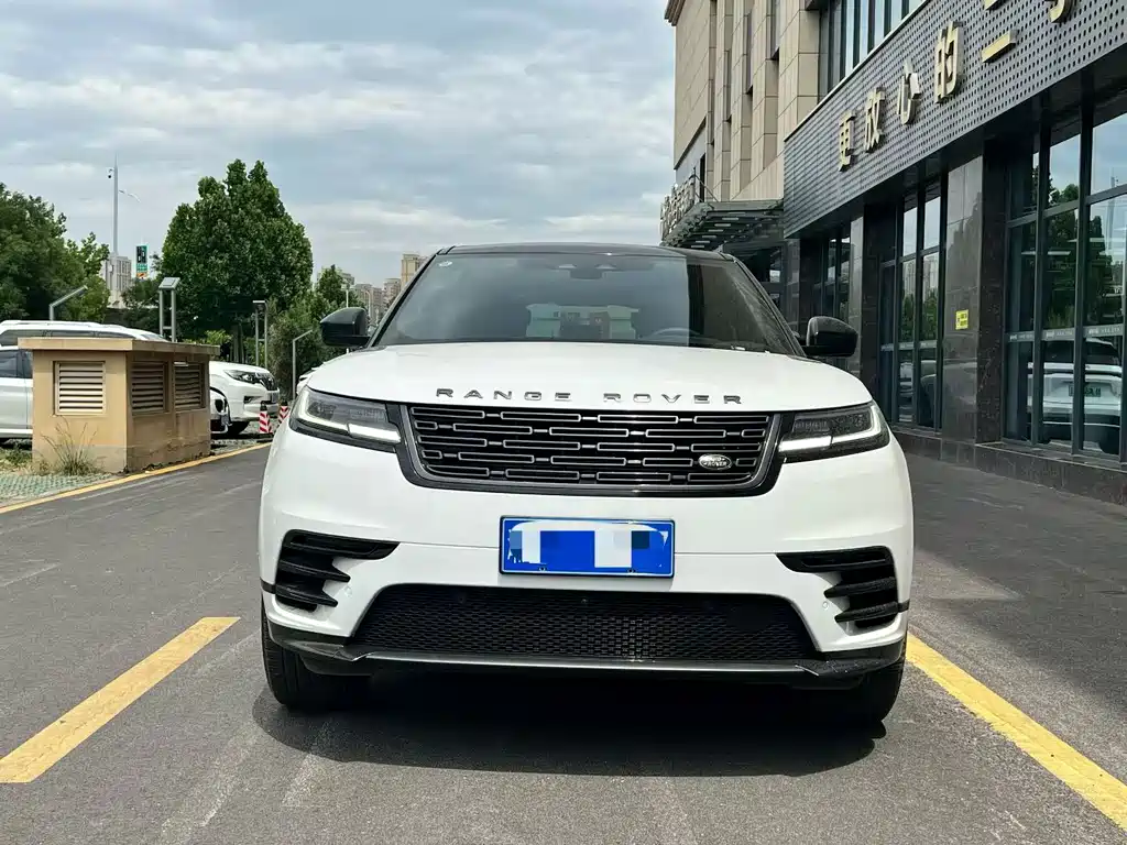 Land Rover Velar 2024 — фото 2
