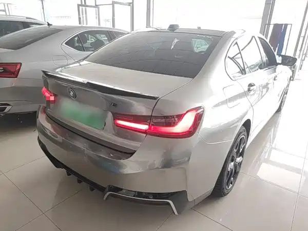 BMW i3 2022