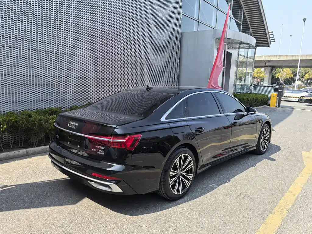 Audi A6L 2024 — фото 5