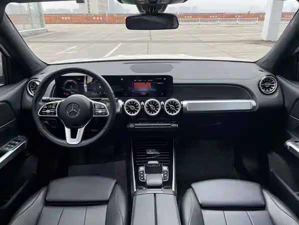 Mercedes-Benz GLB 2022