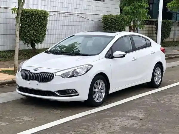 Kia K3 2015