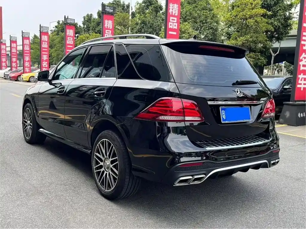 Mercedes-Benz GLE 2017 — фото 8