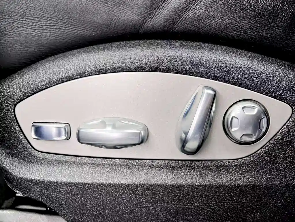 Porsche Macan 2021 — фото 18