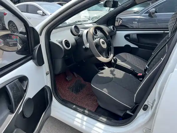BYD F0 2017