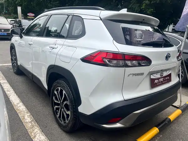 Toyota Frontlander 2023