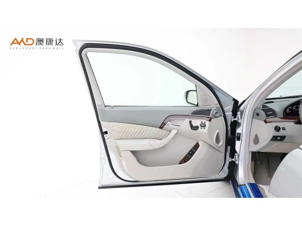 Mercedes-Benz S-Class 2005 — фото 10
