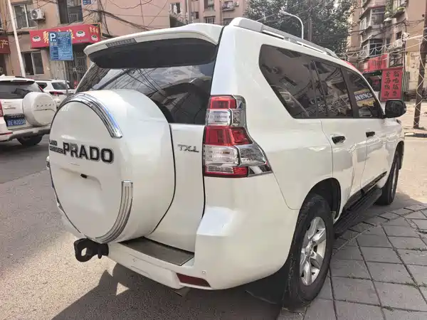 Toyota Prado 2015