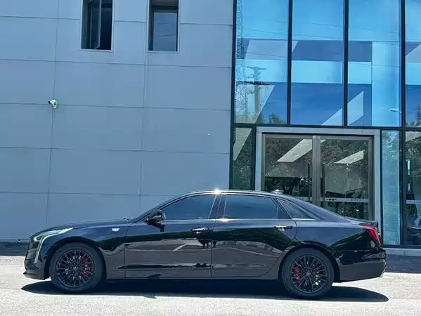 Cadillac CT6 2022