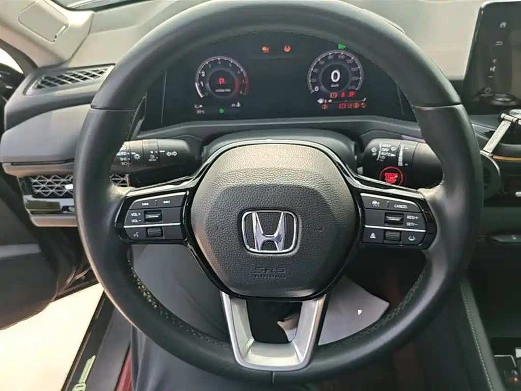 Honda Accord 2023 — фото 11