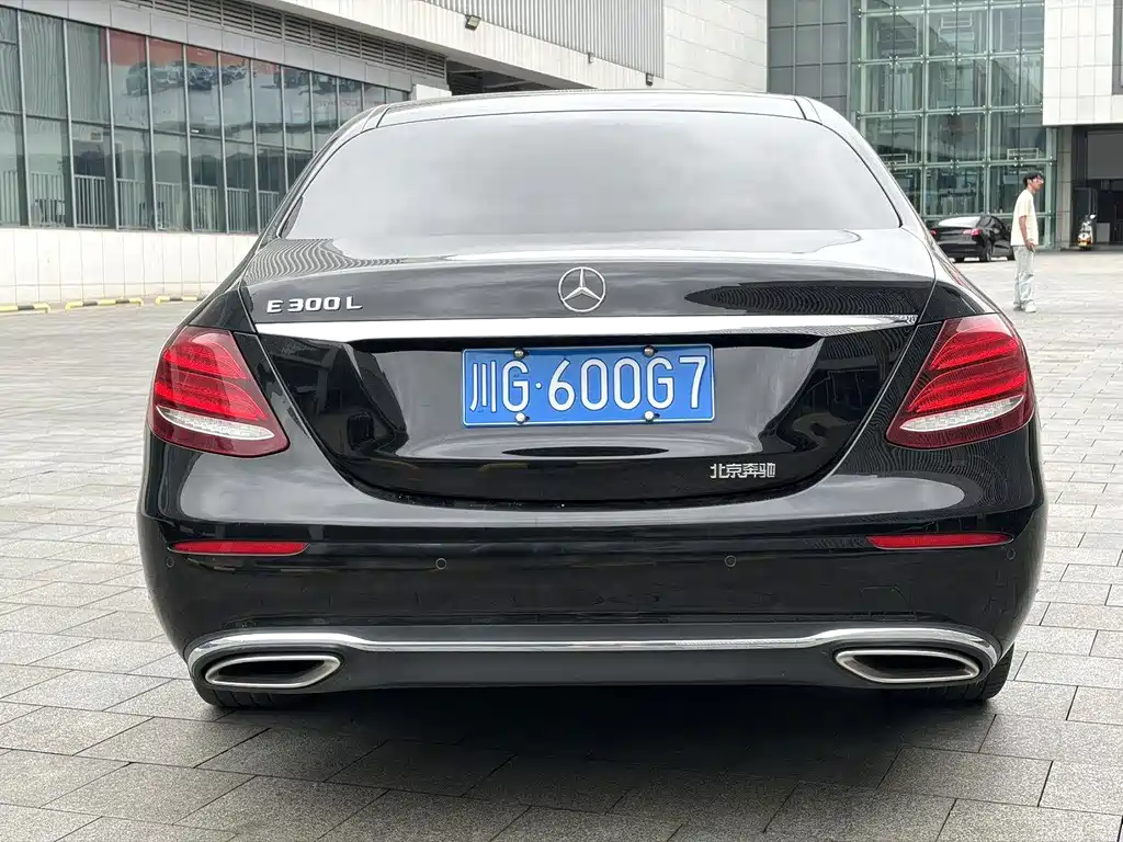 Mercedes-Benz E-Class 2020 — фото 8