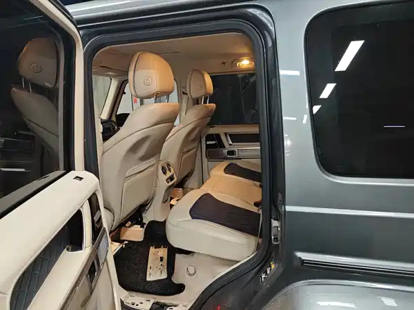 Mercedes-Benz G-Class 2019