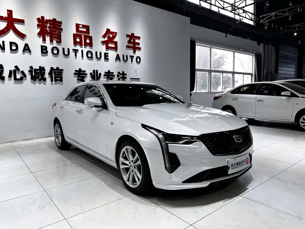 Cadillac CT4 2023 — фото 3